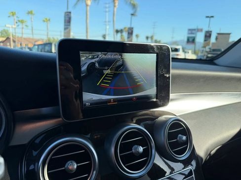 Used 2016 Mercedes-Benz GLC 300 w/ Premium Package image 21