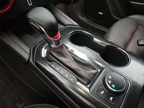 Used 2025 Chevrolet Blazer RS image 24