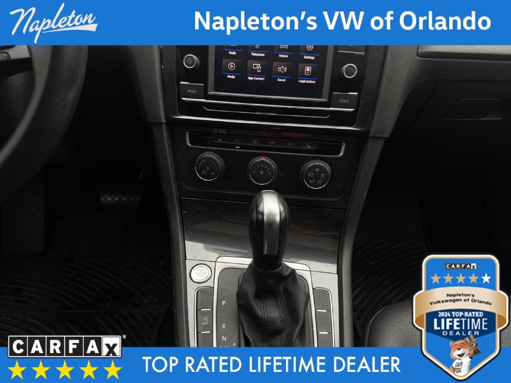 Used 2020 Volkswagen Golf 4-Door FWD image 11
