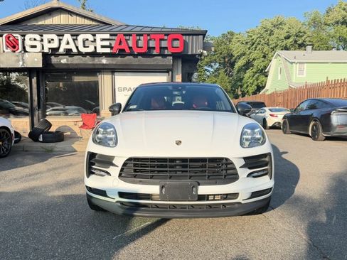 Used 2020 Porsche Macan w/ Premium Package Plus AWD/4WD image 2
