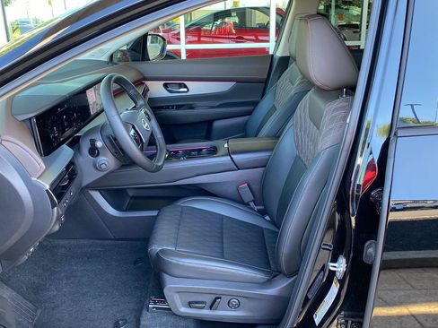 Certified 2026 Nissan Murano Platinum w/ Cargo Package AWD/4WD image 18