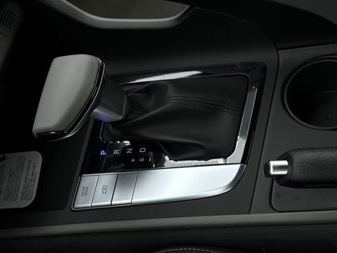 New 2026 Hyundai Elantra Sport FWD image 22