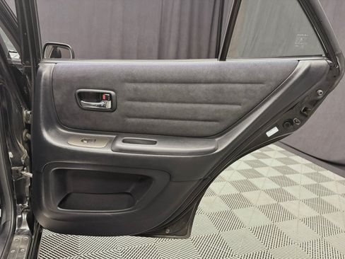 Used 2003 Lexus IS 300 RWD image 24