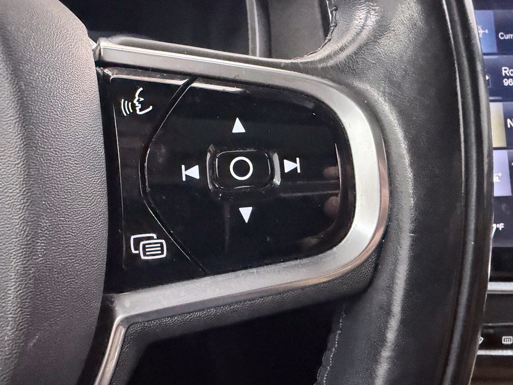 Used 2018 Volvo V90 T5 Cross Country w/ Convenience Package AWD/4WD image 26