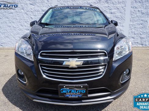 Used 2015 Chevrolet Trax LTZ AWD/4WD image 2