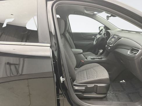 Used 2024 Chevrolet Equinox LT image 16