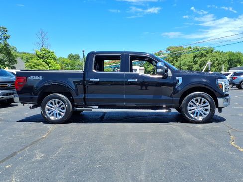 Used 2024 Ford F150 Lariat w/ Equipment Group 502A High AWD/4WD image 18