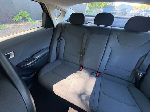 Used 2025 Kia K4 FWD image 37