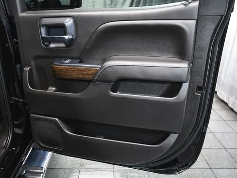Used 2018 GMC Sierra 1500 Denali image 14