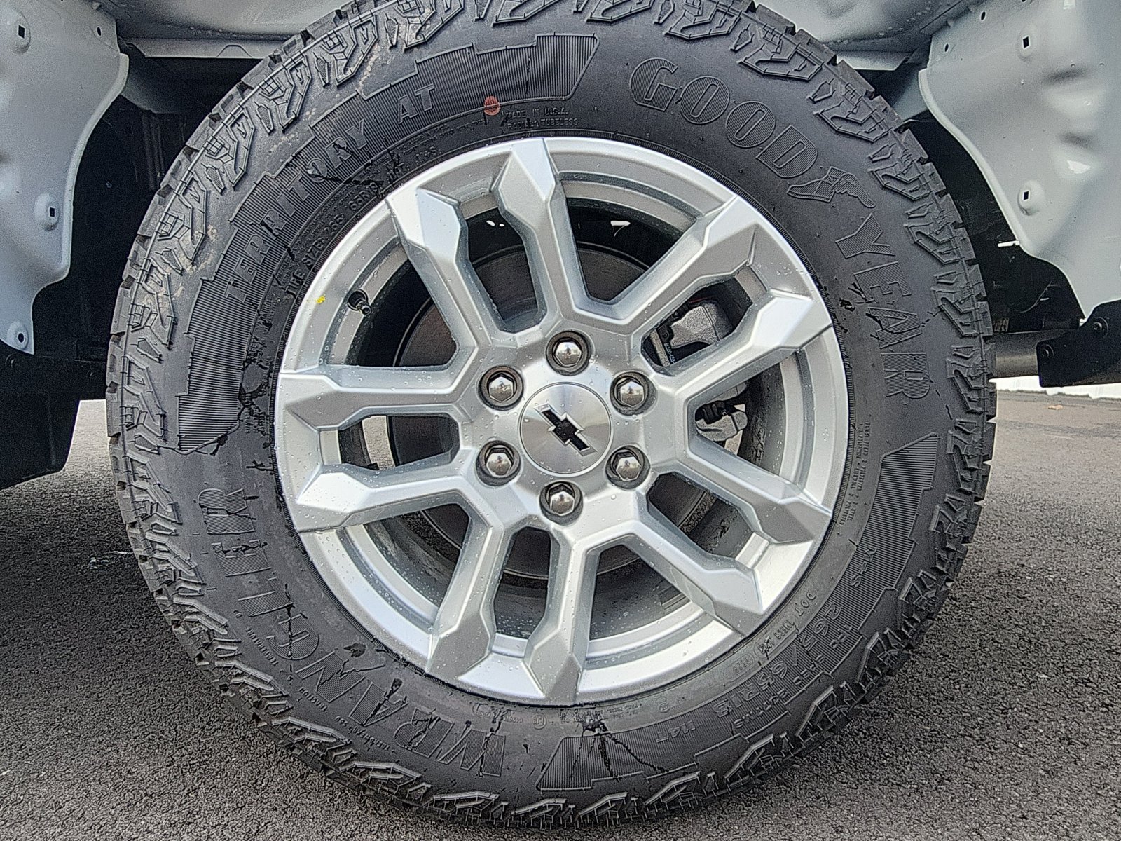 New 2026 Chevrolet Silverado 1500 RST w/ Z71 Off-Road Package AWD/4WD image 8