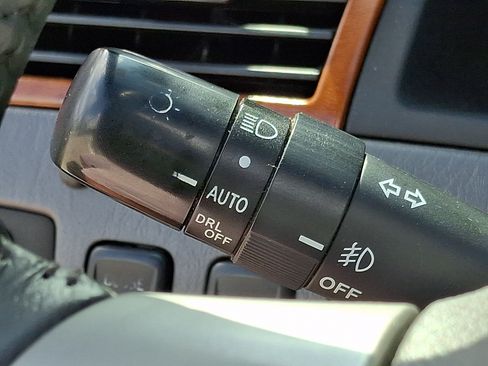 Used 2008 Toyota Solara SLE FWD image 22