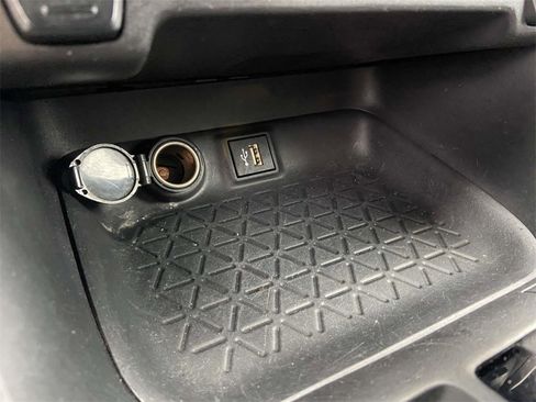 Used 2024 Toyota RAV4 LE image 23