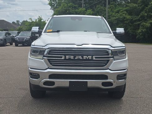 Used 2022 RAM 1500 Laramie AWD/4WD image 2