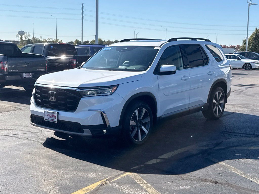 Certified 2025 Honda Pilot Elite image 7
