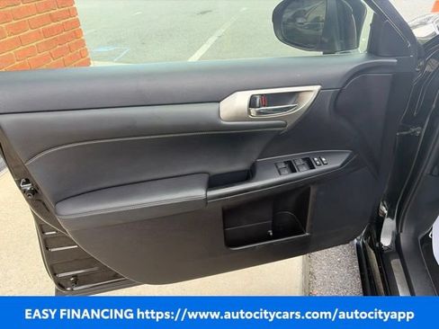 Used 2016 Lexus CT 200h FWD image 6