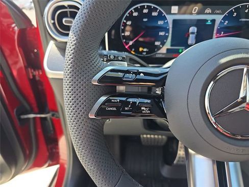 New 2026 Mercedes-Benz GLC 300 4MATIC image 32
