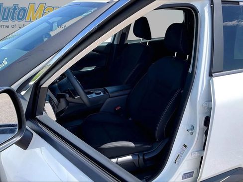 Used 2024 Nissan Rogue S AWD/4WD image 27