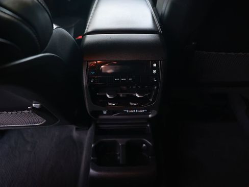 Used 2021 Jeep Grand Cherokee L Limited RWD image 33