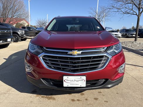 Used 2019 Chevrolet Equinox Premier image 2