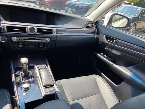 Used 2019 Lexus GS 350 AWD w/ Premium Package image 16