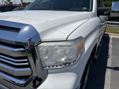 Used 2016 Toyota Tundra SR5 w/ SR5 Upgrade Package RWD image 12