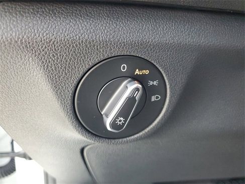 Used 2024 Volkswagen Jetta S image 8