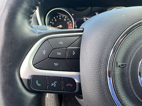Used 2018 Jeep Compass Limited w/ Navigation Group AWD/4WD image 21
