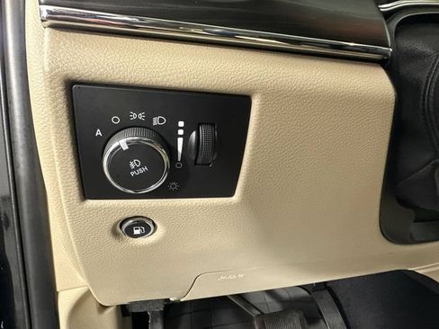 Certified 2021 Jeep Grand Cherokee Limited AWD/4WD image 27