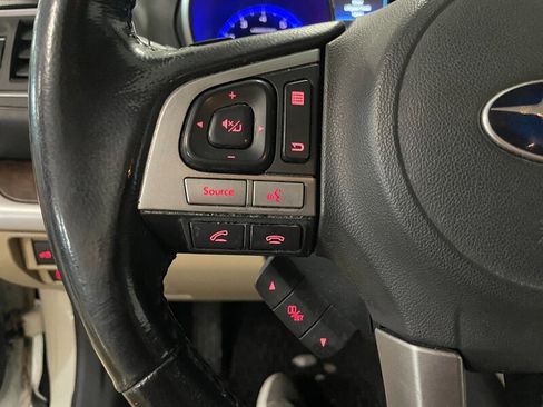 Used 2015 Subaru Outback 2.5i Limited image 9