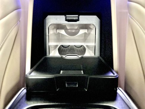 Used 2019 Mercedes-Benz Maybach S 650 image 34