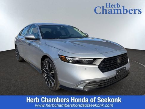 New 2025 Honda Accord Touring image 1