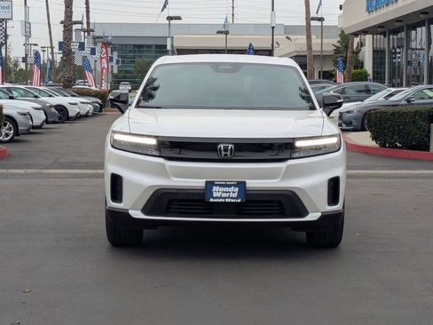 Used 2025 Honda Prologue EX image 2