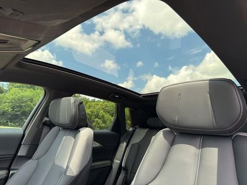 Certified 2024 Cadillac Lyriq Tech RWD image 11