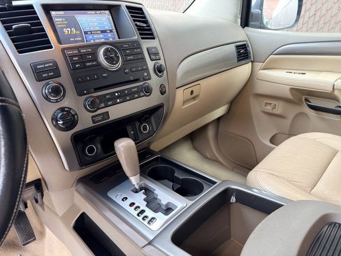 Used 2009 Nissan Armada SE AWD/4WD image 11