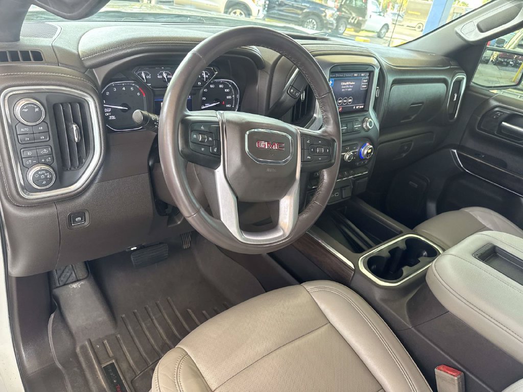 Used 2019 GMC Sierra 1500 SLT w/ SLT Premium Package AWD/4WD image 19