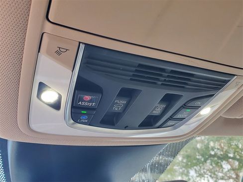 Used 2024 Acura MDX FWD w/ Technology Package image 35