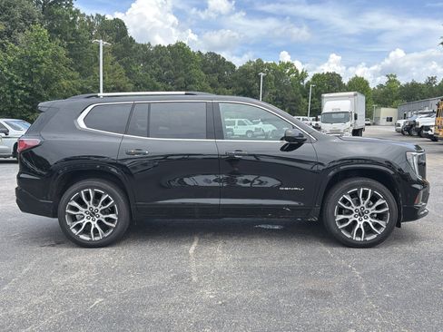 Used 2026 GMC Acadia Denali Ultimate w/ LPO, All-Weather Package AWD/4WD image 21