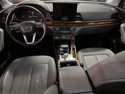 Used 2023 Audi Q5 2.0T Premium w/ Convenience Package image 17