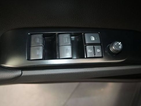 New 2026 Toyota Camry SE FWD image 11