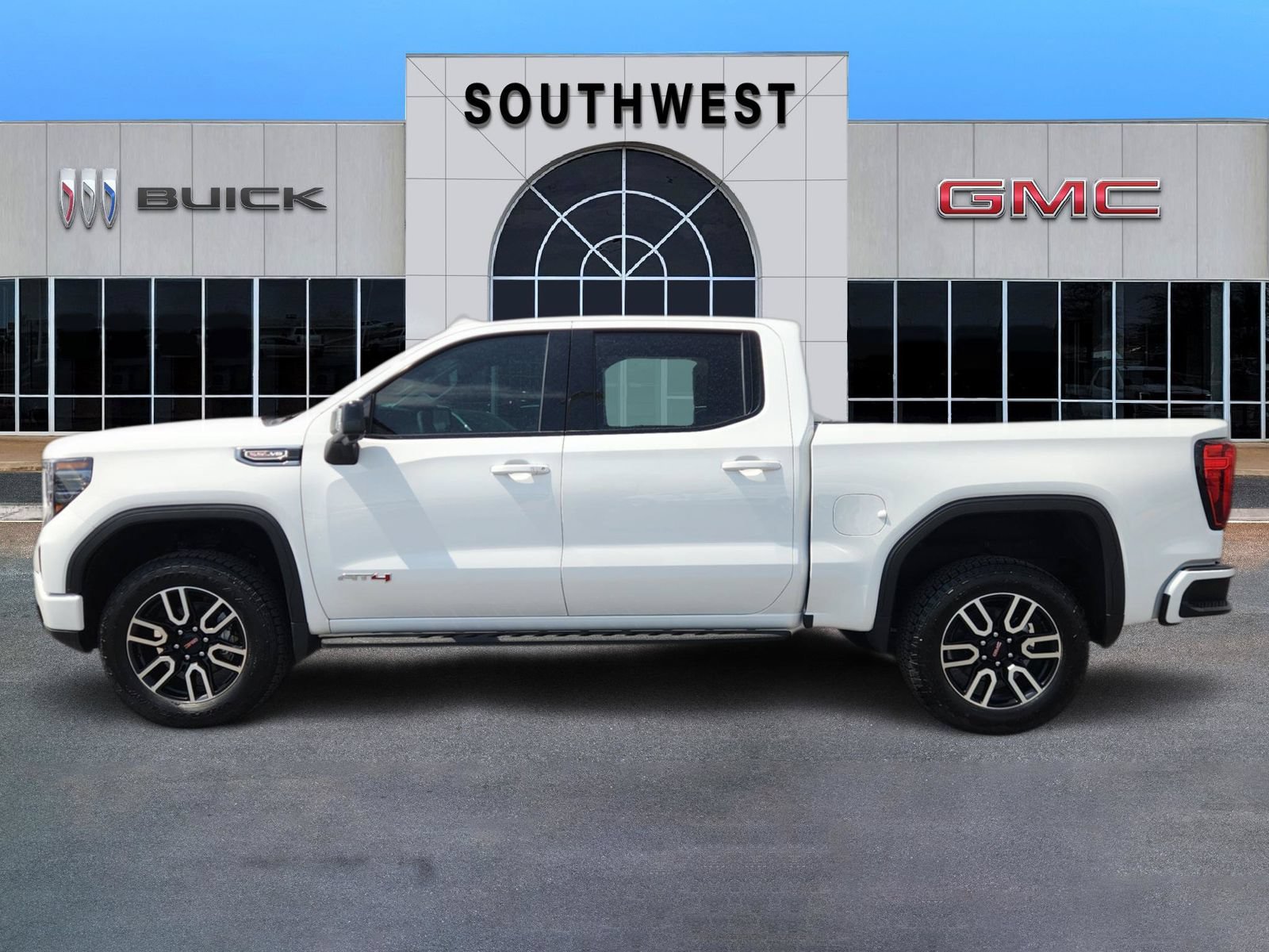 New 2026 GMC Sierra 1500 AT4 w/ AT4 Premium Package AWD/4WD image 3