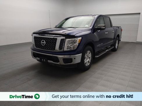 Used 2018 Nissan Titan SV w/ SV Convenience Package image 1