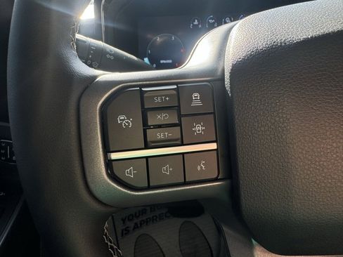 Used 2025 Ford F350 Lariat w/ Lariat Ultimate Package image 20