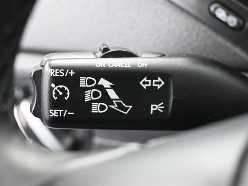 Used 2012 Volkswagen Jetta SE FWD image 15