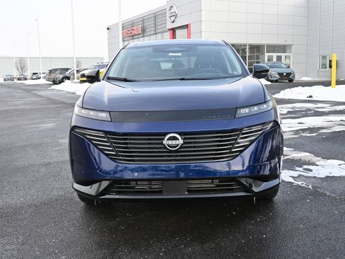 New 2025 Nissan Murano Platinum w/ Cargo Package AWD/4WD image 2