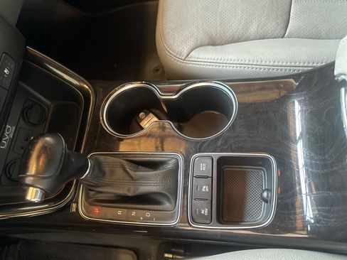 Used 2015 Kia Sorento SX AWD/4WD image 19