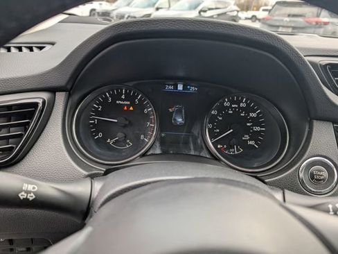 Certified 2022 Nissan Rogue Sport SL image 19