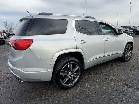 Used 2019 GMC Acadia Denali w/ Technology Package image 8