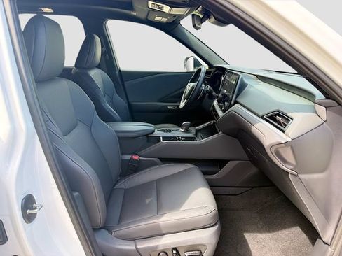 Used 2025 Lexus TX 350 AWD image 16