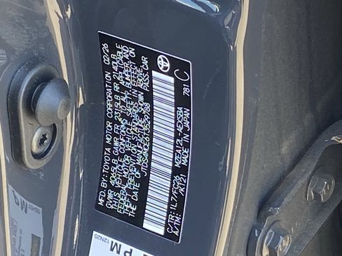 Used 2026 Toyota Corolla SE FWD image 9