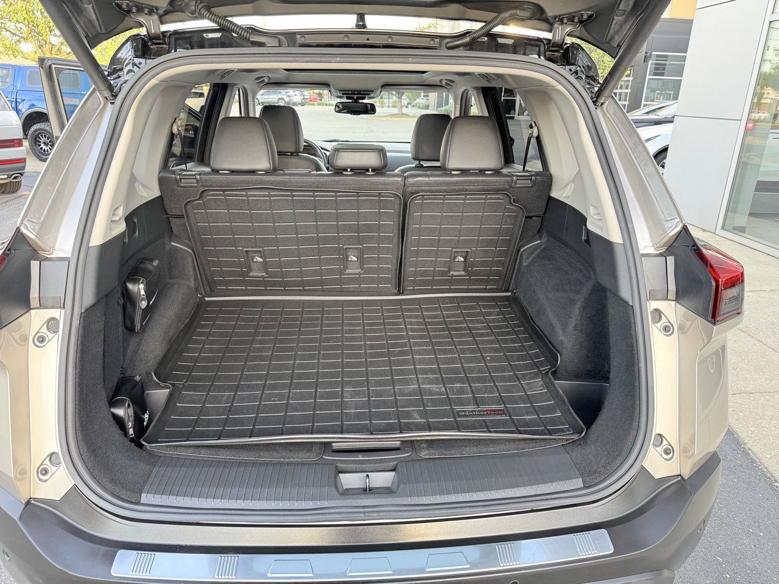 Used 2021 Nissan Rogue SL w/ Premium Package AWD/4WD image 26